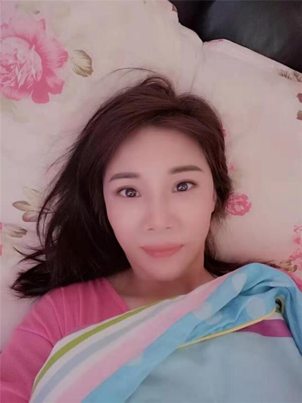 天河-琴琴 调情 she~吻